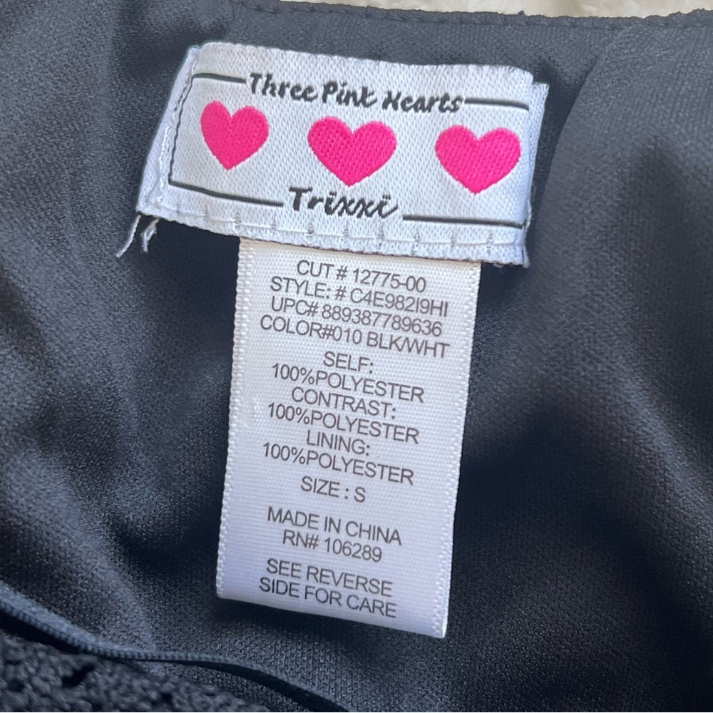 Three Pink Hearts Dress - Picture 3 of 5